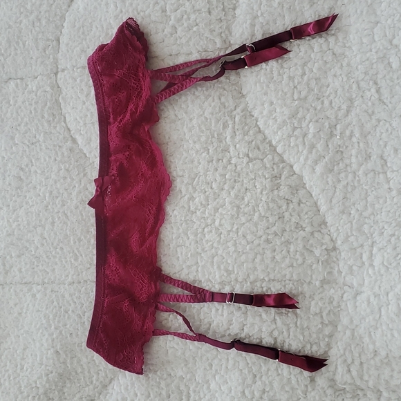 Victoria's Secret Purple/Fushia Garter Belt Bundle - Picture 3 of 17